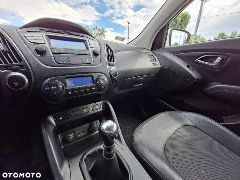 Hyundai ix35 - 23