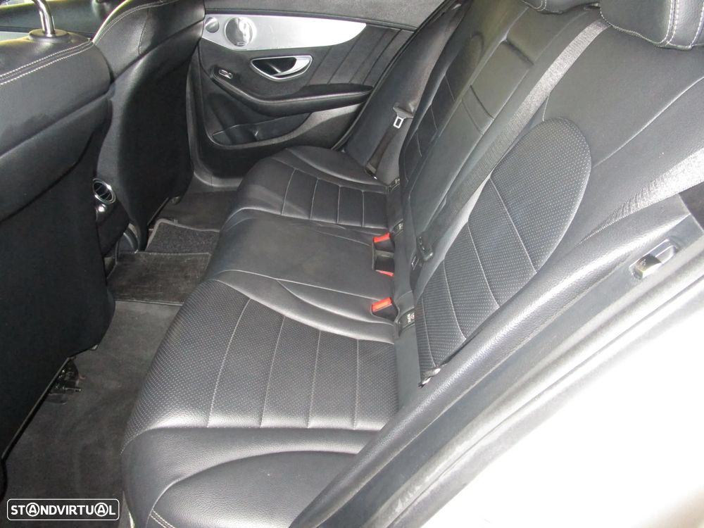 Mercedes-Benz C 220 (BlueTEC) d Station 7G-TRONIC AMG Line - 13