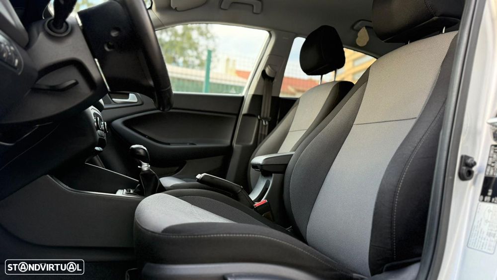 Hyundai i20 1.2 LED+Pack Navegação - 7