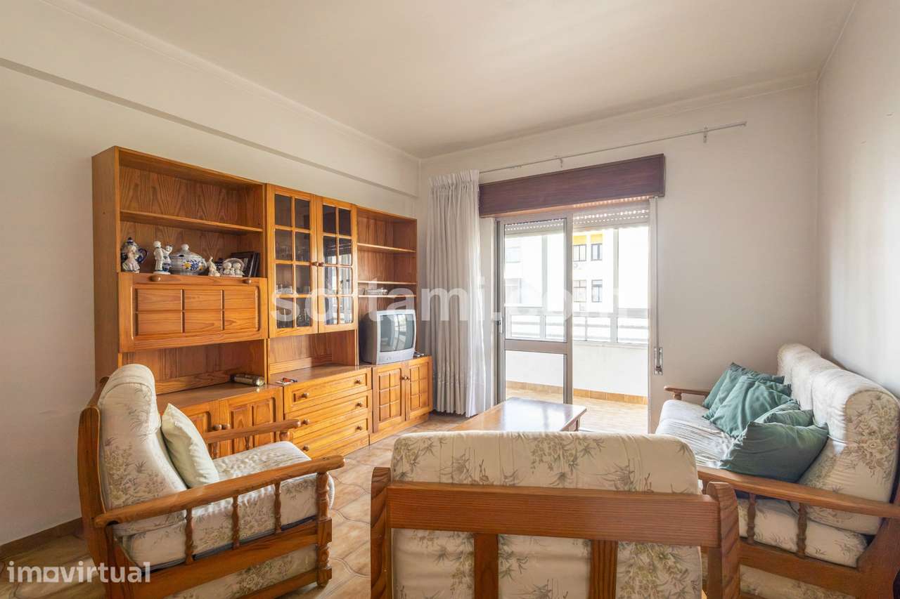 Apartamento T2 Venda em Quarteira,Loulé - Grande imagem: 2/15