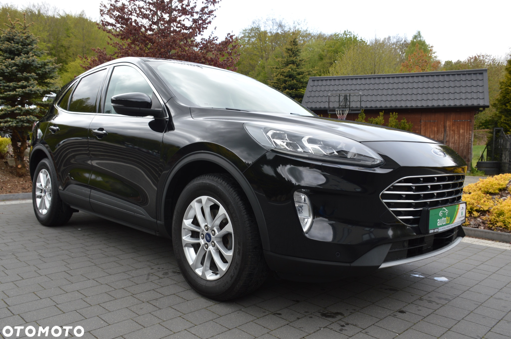 Ford Kuga 2.0 EcoBlue 4x4 TITANIUM - 11