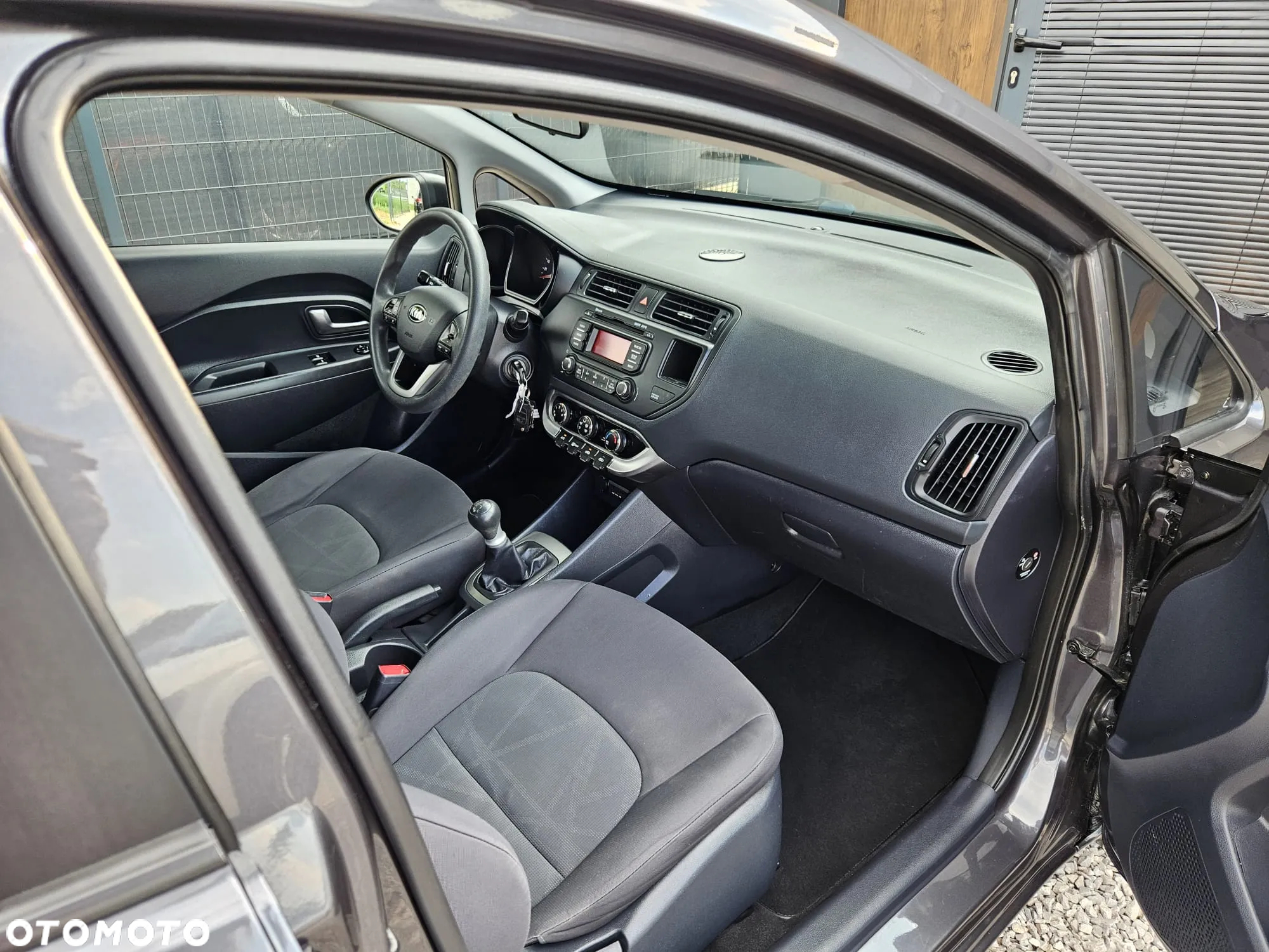 Kia Rio 1.2 Business Line - 21