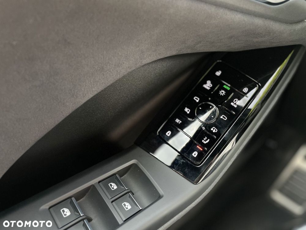Audi Q6 e-tron - 8