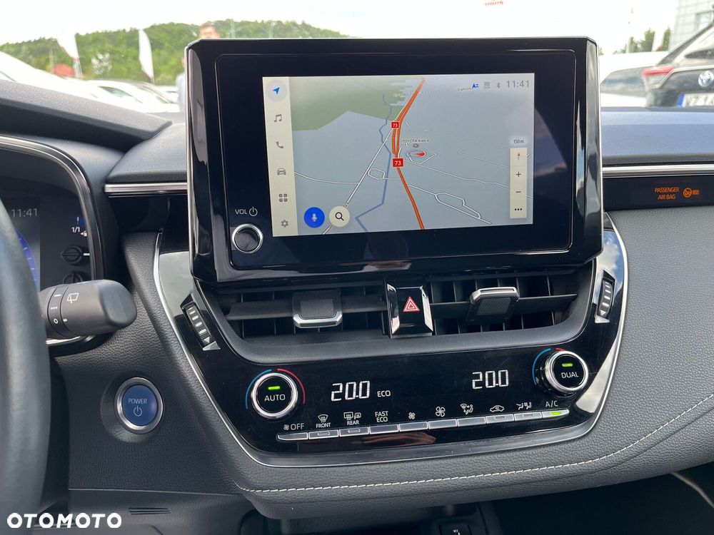 Toyota Corolla 2.0 Hybrid Comfort - 13