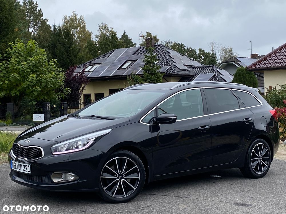 Kia Ceed 1.6 CRDi 128 ISG SW Spirit - 10