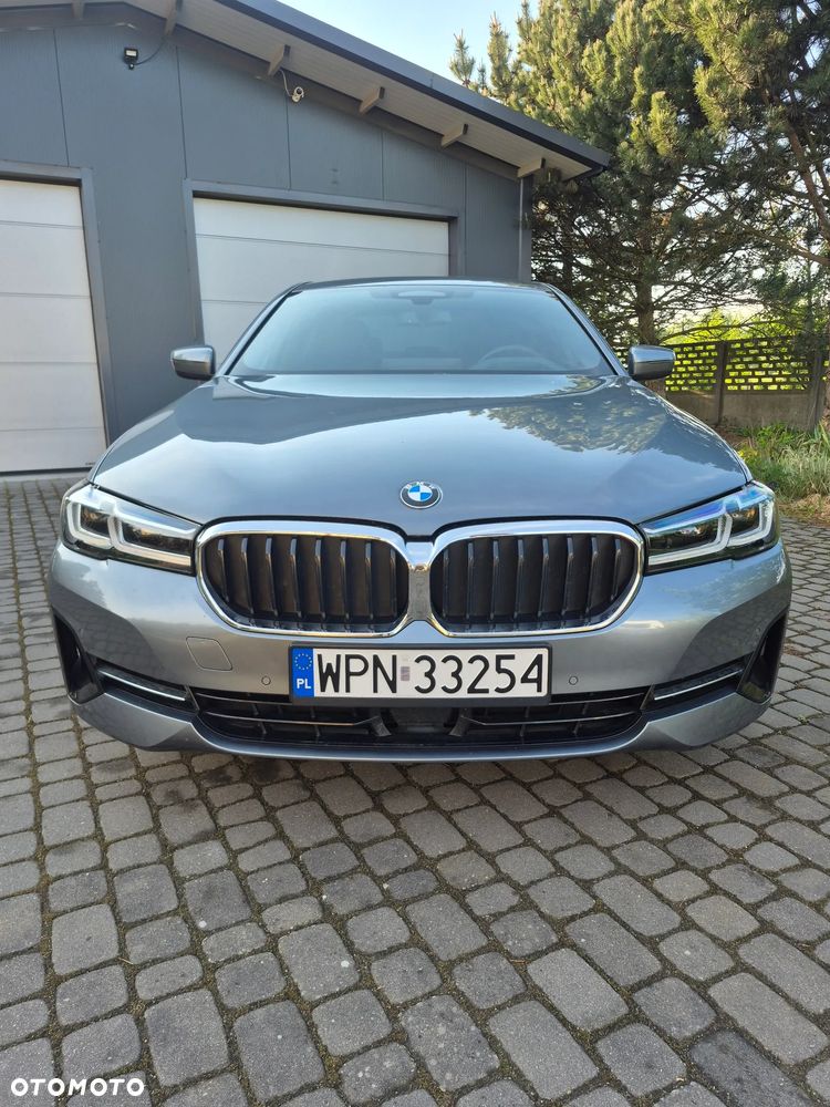 BMW Seria 5 520i Luxury Line sport - 3