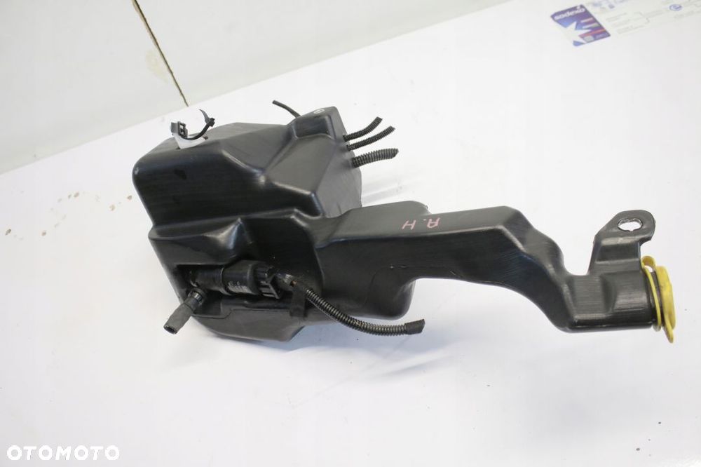 zbiornik spryskiwaczy xenon Opel Astra H - 3