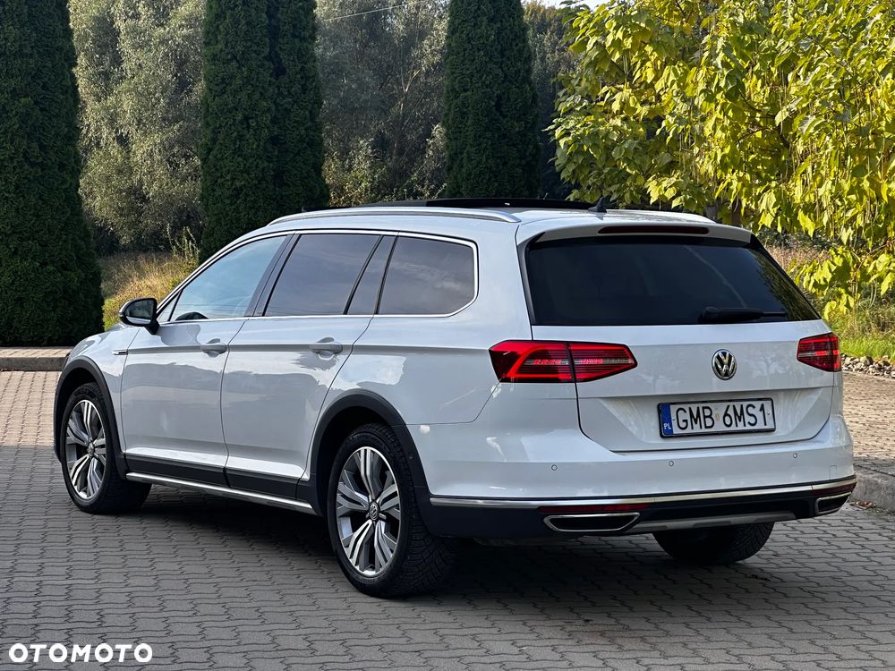 Volkswagen Passat Alltrack 2.0 TDI SCR 4Motion DSG - 30