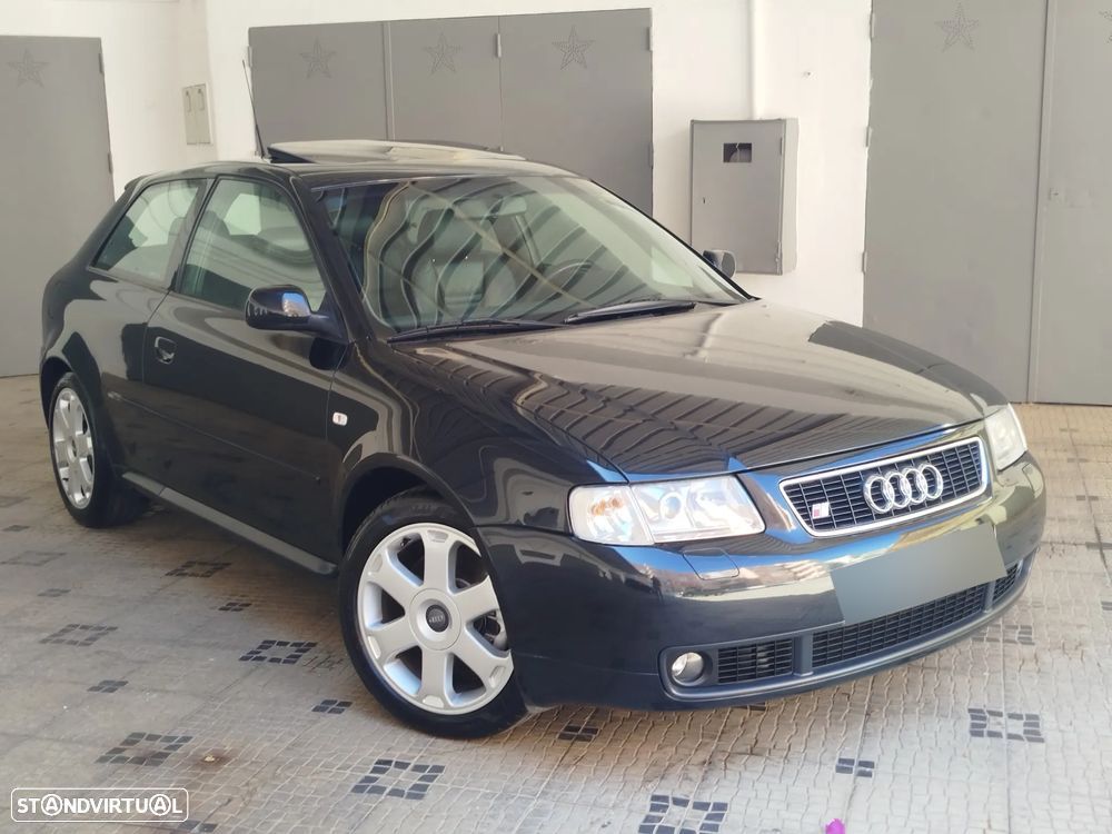 Audi S3 1.8 T quattro - 1