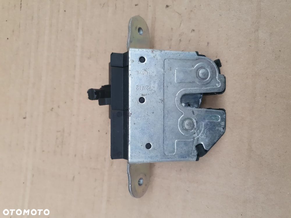 } Opel Corsa D Meriva B Corsa E Astra K Alfa Romeo Giulietta Zamek Klapy Bagażnika 13317445 - 3