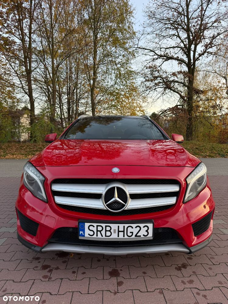 Mercedes-Benz GLA - 5