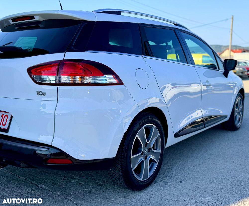 Renault Clio - 25