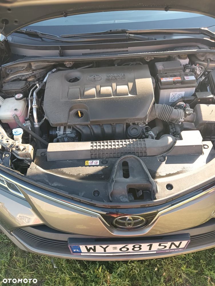 Toyota Corolla 1.6 Comfort - 14