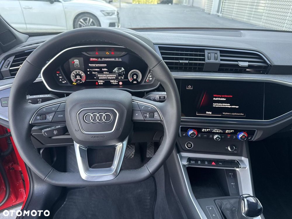 Audi Q3 Sportback - 13