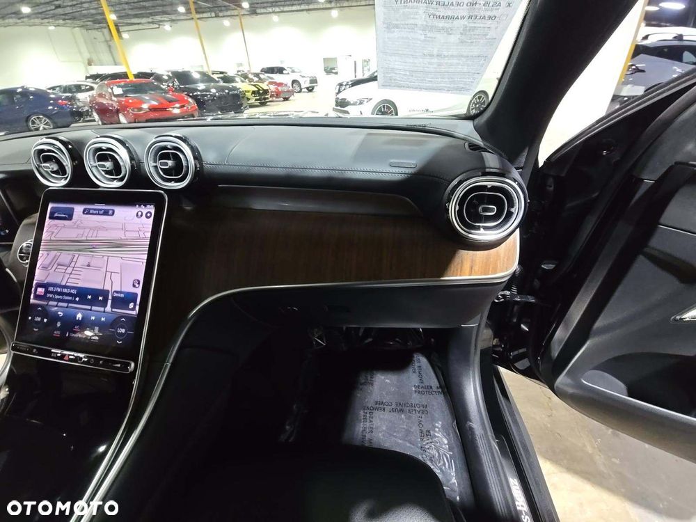 Mercedes-Benz GLC 300 4Matic 9G-TRONIC AMG Line - 7