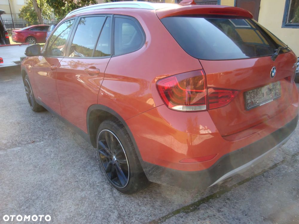 BMW X1 sDrive16d - 4