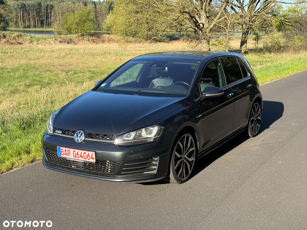 Volkswagen Golf GTD 2.0 TDI SCR DSG - 2