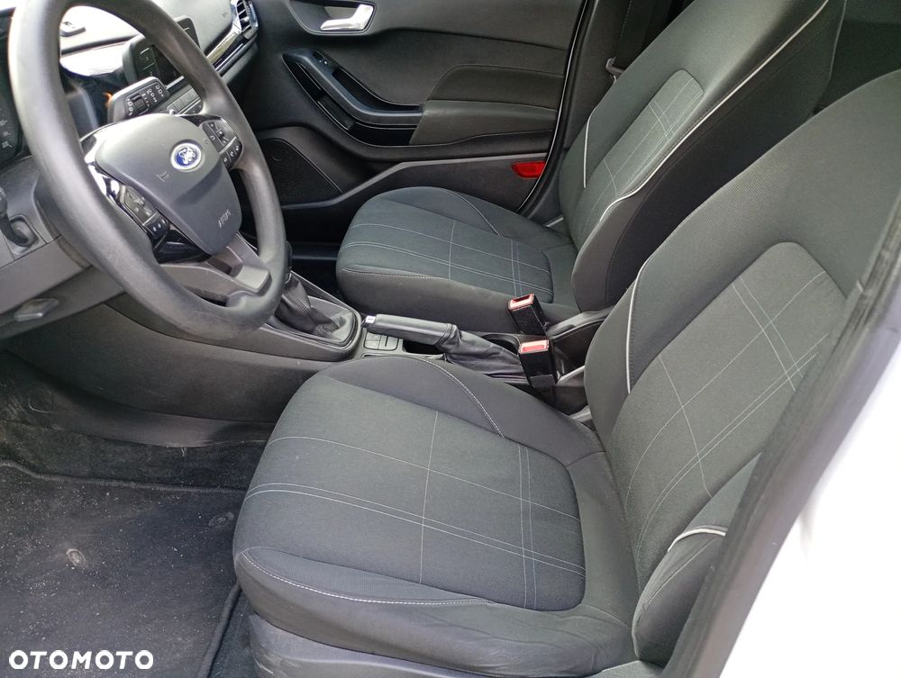 Ford Fiesta 1.1 Titanium - 16