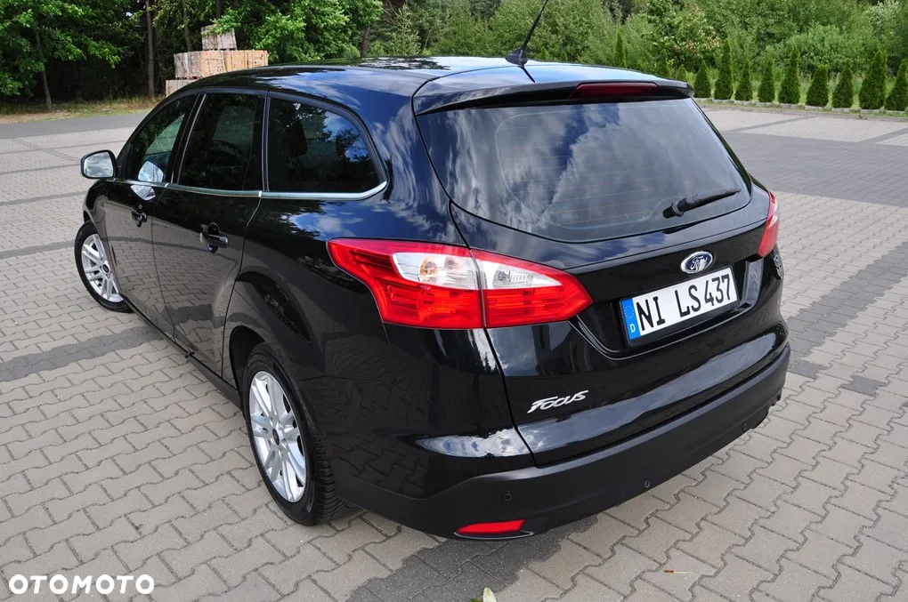 Ford Focus 1.6 EcoBoost Titanium - 24