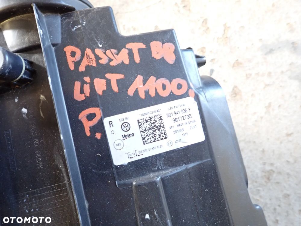 VOLKSWAGEN PASSAT B8 LIFT LAMPA PRAWA - 3