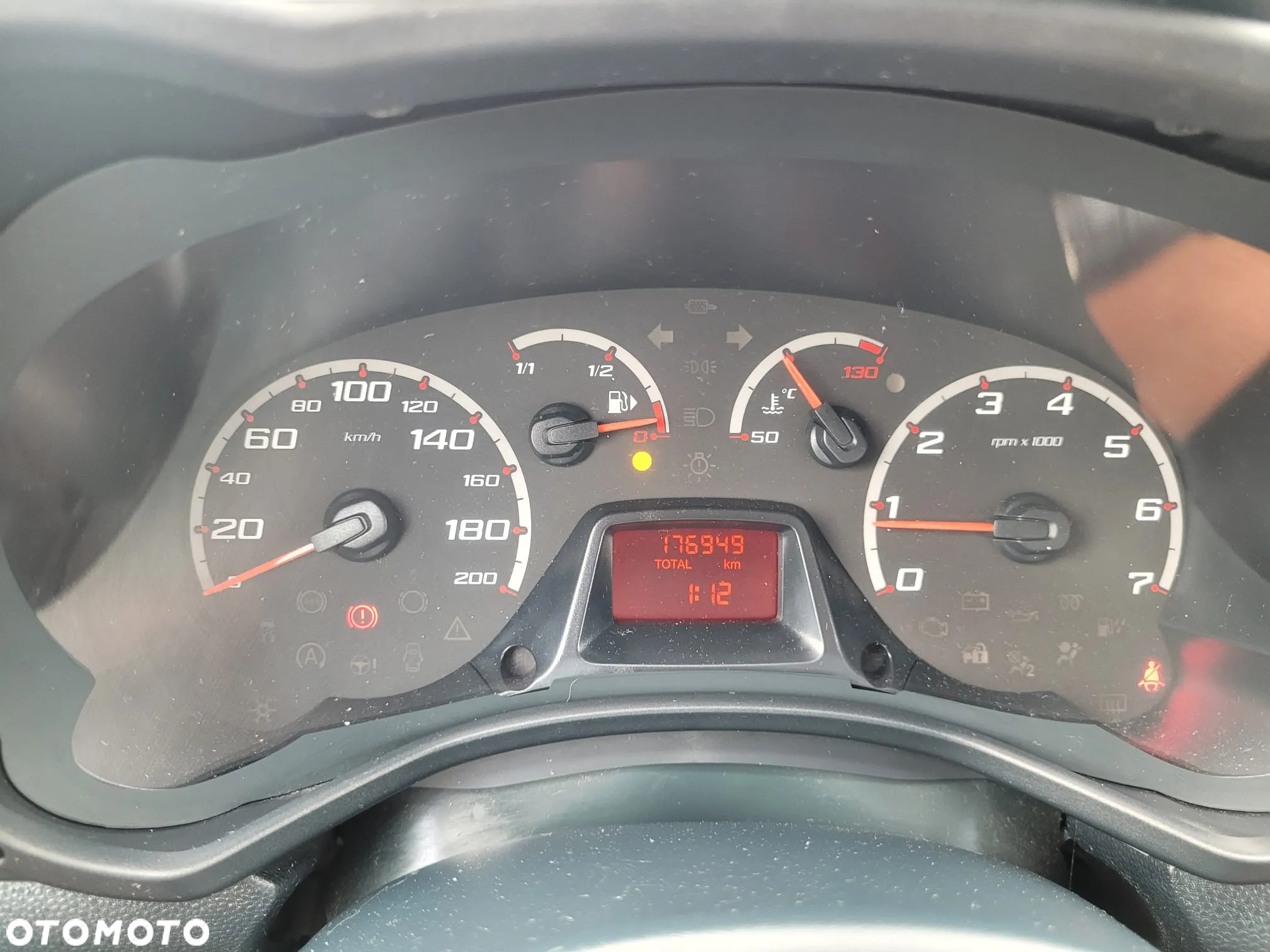 Ford KA 1.2 Digital - 12