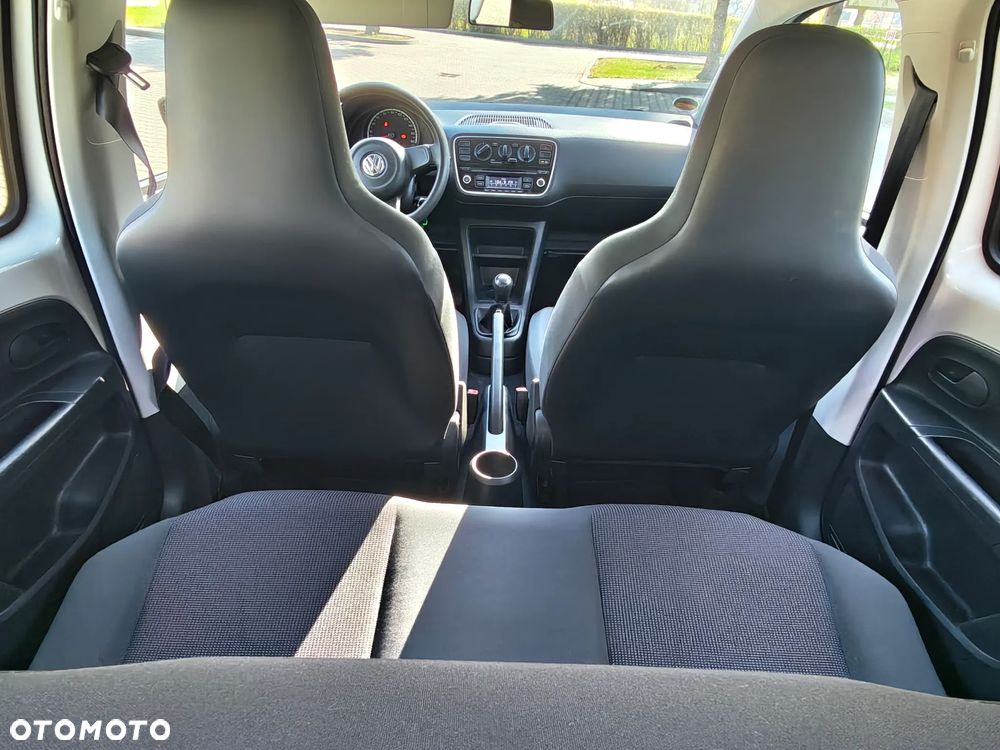 Volkswagen up! - 26