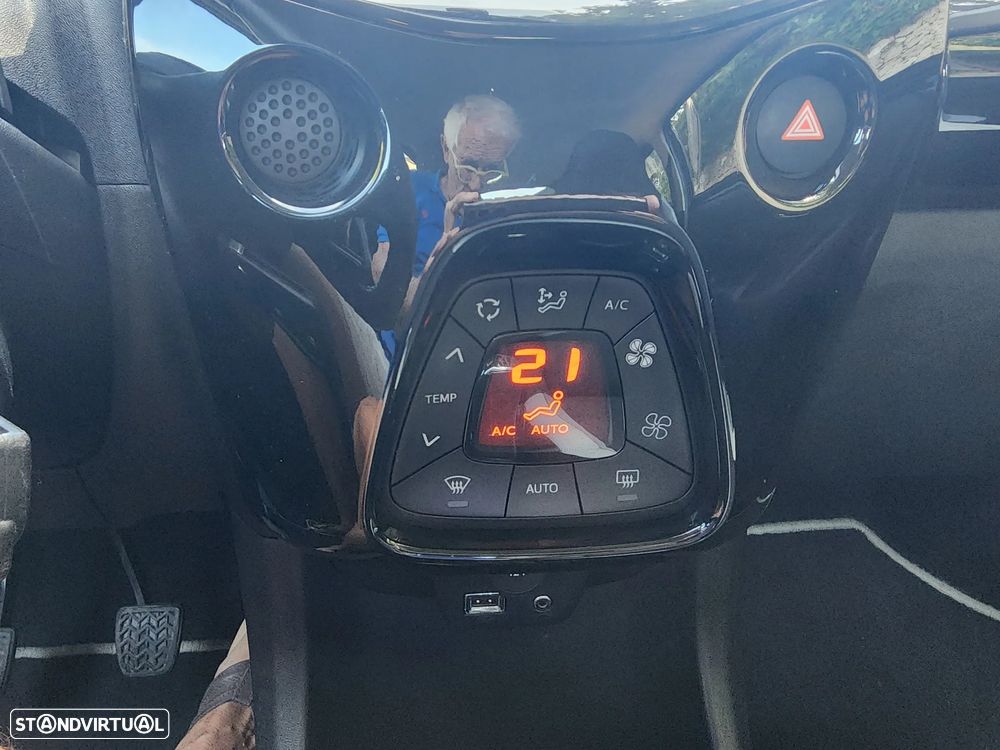 Toyota Aygo 1.0 X-Play+AC+X-Touch - 18