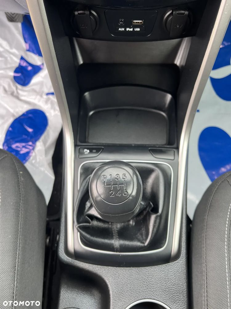 Hyundai i30 blue 1.4 Classic Navigation - 16