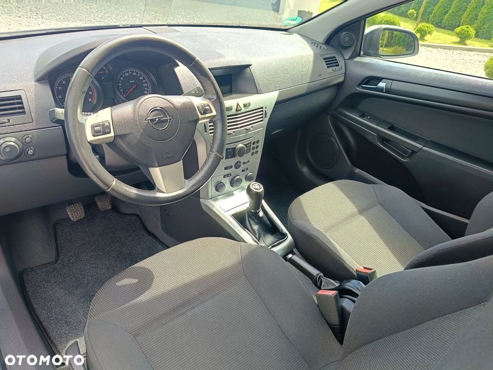Opel Astra - 14