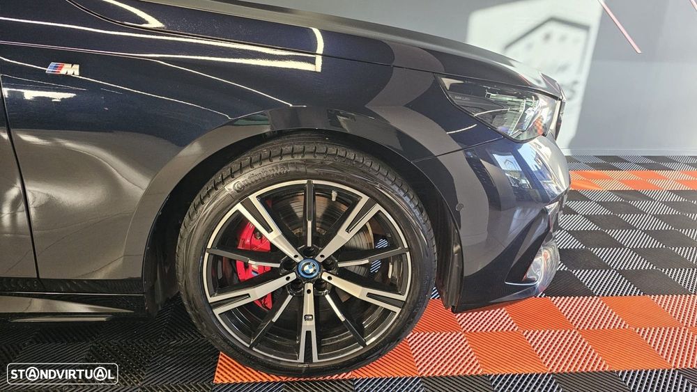 BMW i5 eDrive40 Pack Desportivo M Pro - 12