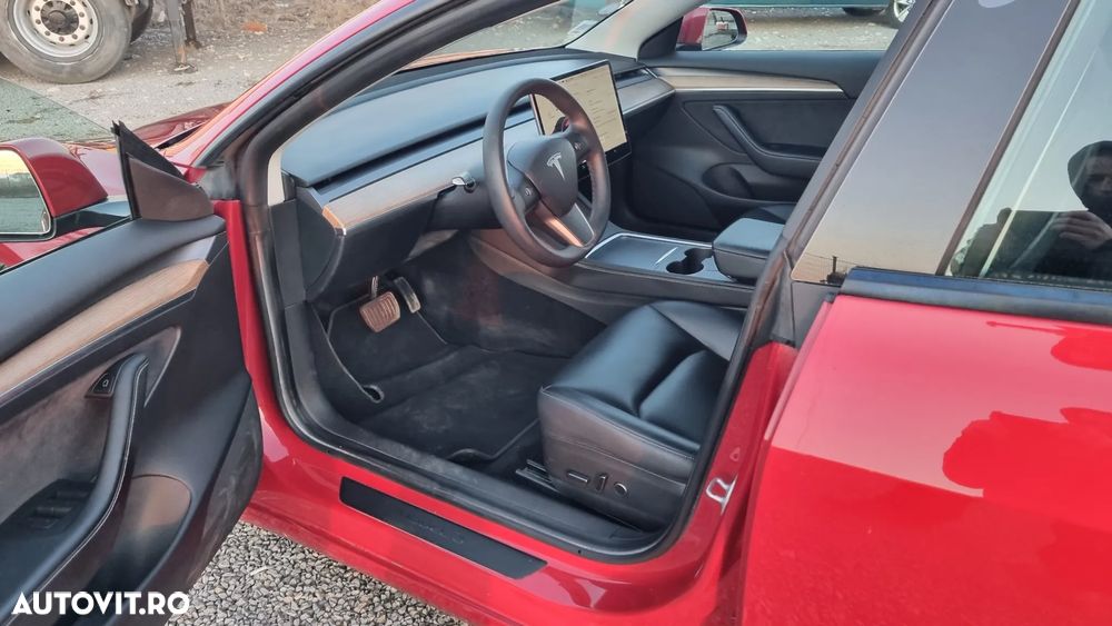 Tesla Model 3 Langstreckenbatterie Allradantrieb Dual Motor - 5