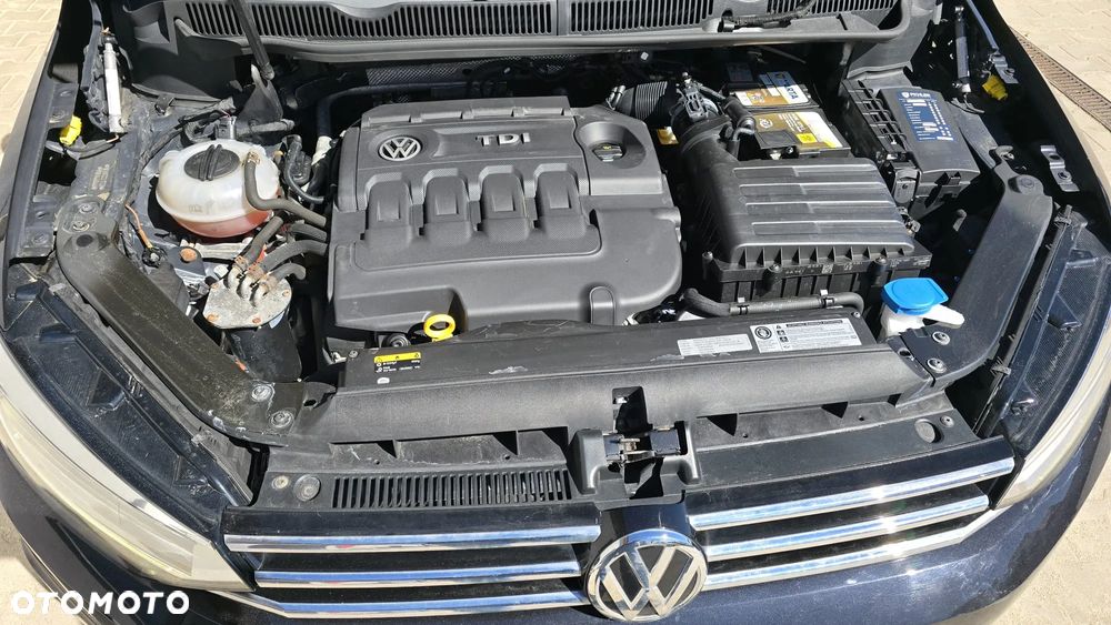 Volkswagen Touran 1.6 TDI SCR (BlueMotion Technology) Trendline - 8