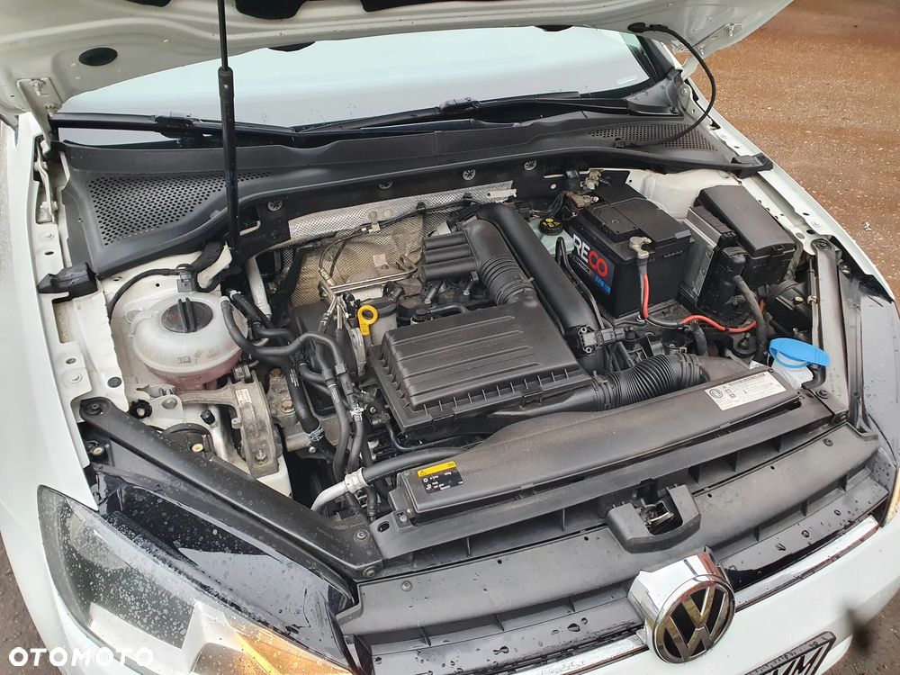 Volkswagen Golf 1.4 TSI BlueMotion Technology DSG Comfortline - 23