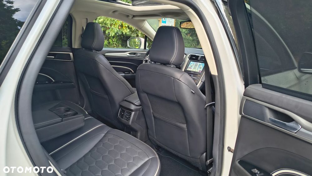 Ford Mondeo 2.0 TDCi Start-Stopp PowerShift-Aut Vignale - 25