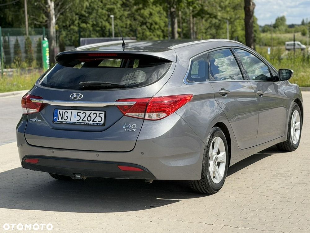 Hyundai i40 Kombi blue 1.7 CRDi Family - 10