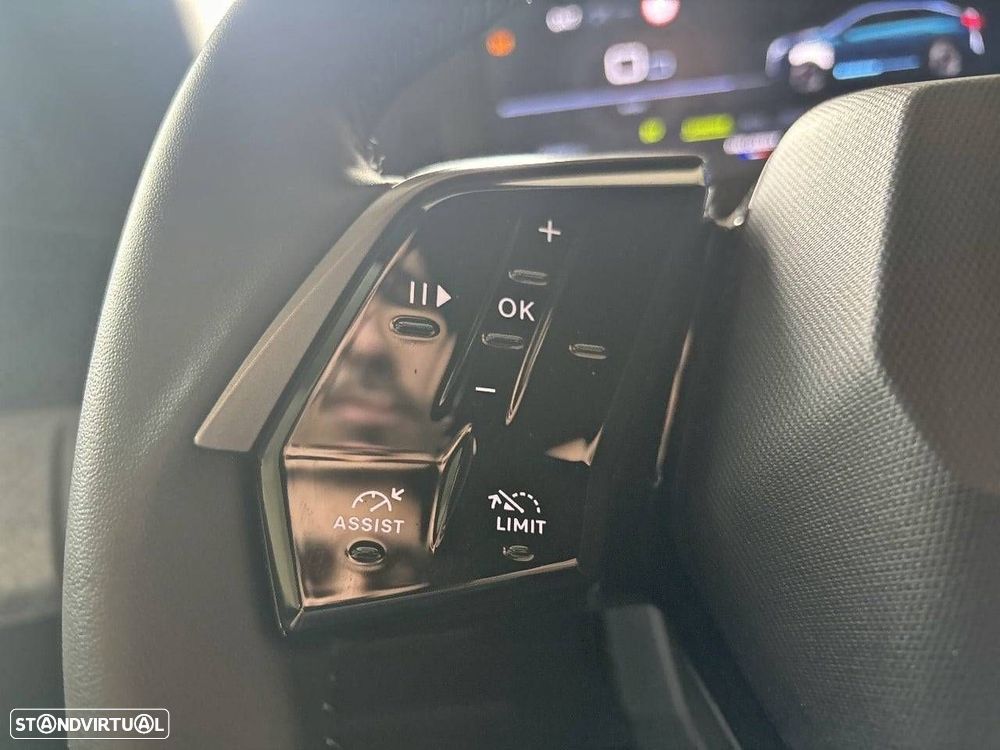 Peugeot 3008 1.2 Hybrid Allure e-DCS6 - 16