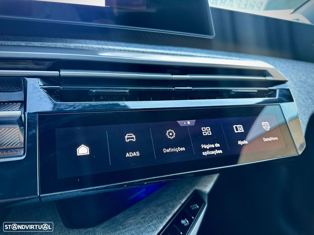 Peugeot E-3008 73 kWh Allure - 18