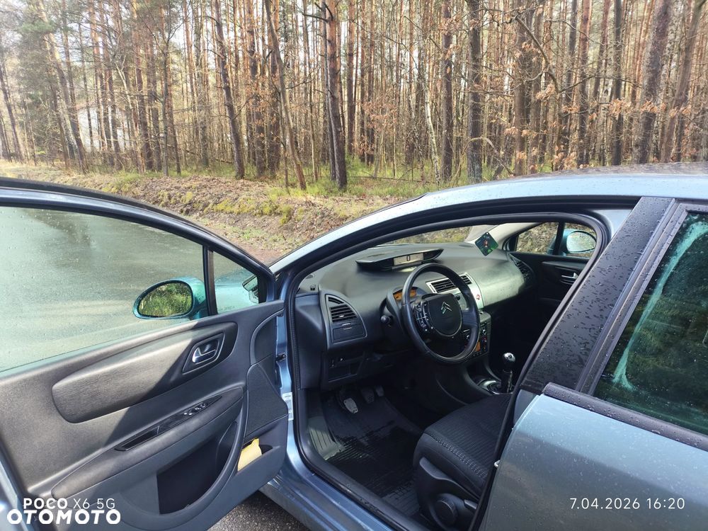 Citroën C4 1.6 HDi Style - 17