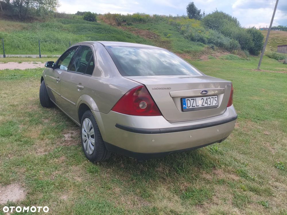 Ford Mondeo 2.0 TDCi Ambiente - 2