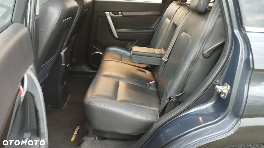 Chevrolet Captiva 2.0 4WD 7 Sitzer Automatik LT Exclusive - 10