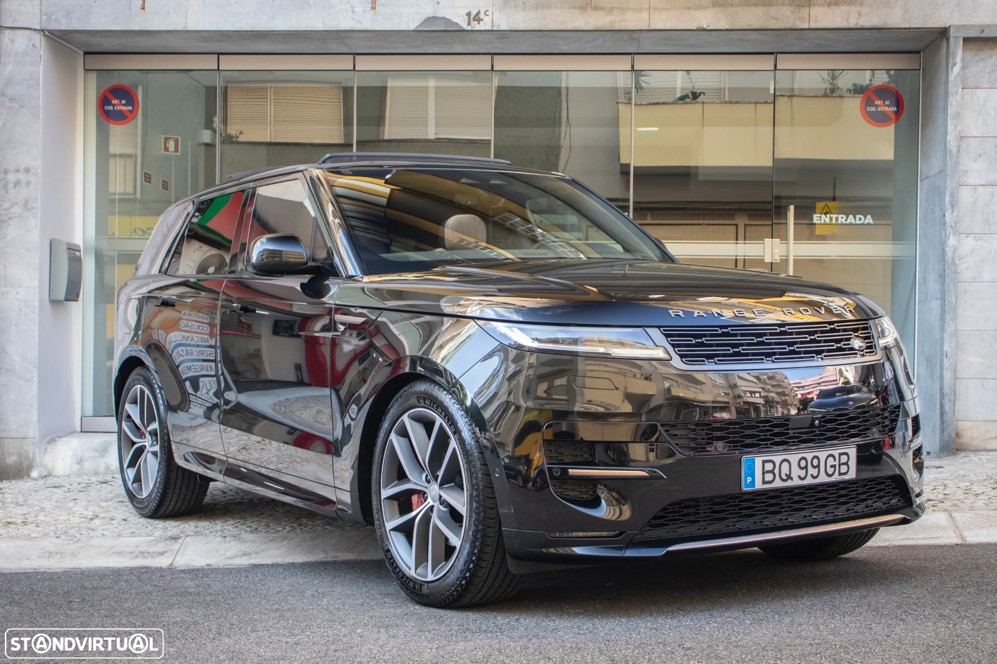 Land Rover Range Rover Sport 3.0 P460e Dynamic SE - 3