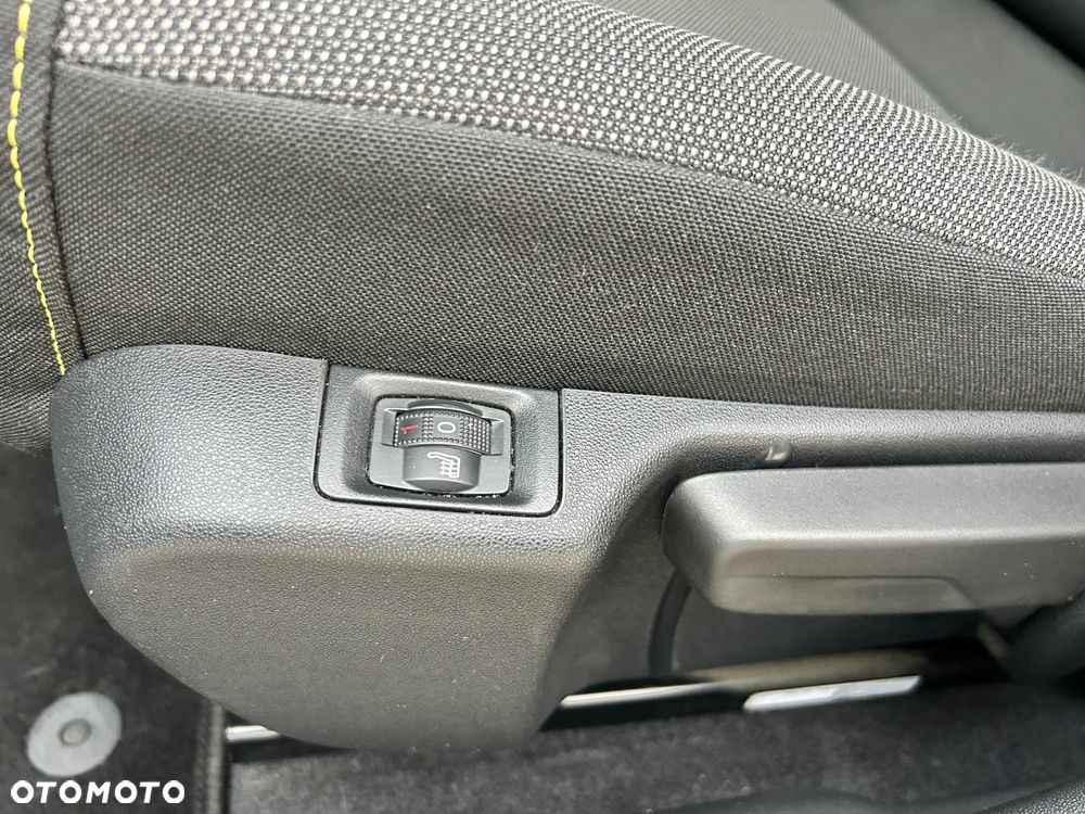 Citroën C3 1.2 PureTech Shine - 20