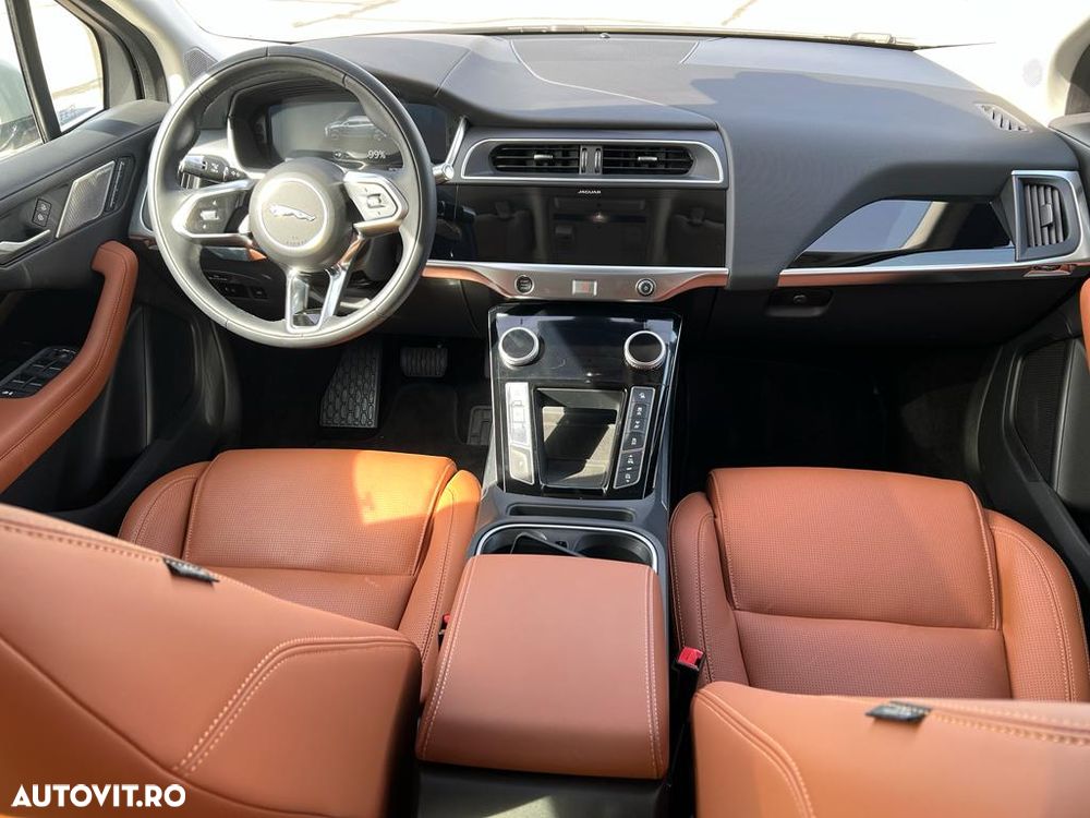 Jaguar I-Pace SE - 4