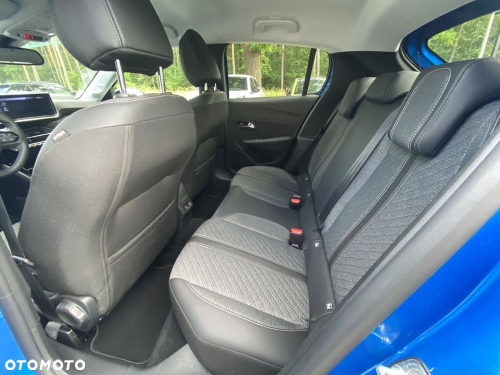 Peugeot 208 - 9