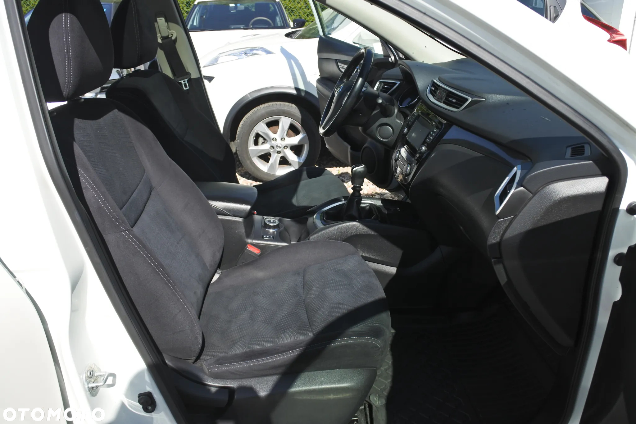 Nissan X-Trail 1.6 DCi Tekna 4WD - 6