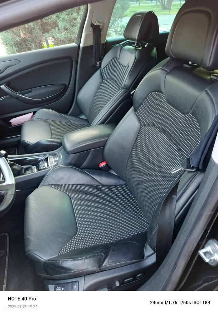 Citroën C5 2.0 HDi Exclusive - 16