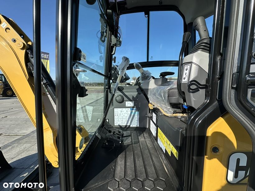 Caterpillar 301.8 GWARANCJA FABRYCZNA 3 LATA - 28