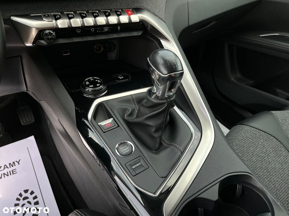 Peugeot 5008 BlueHDi 130 Allure - 14