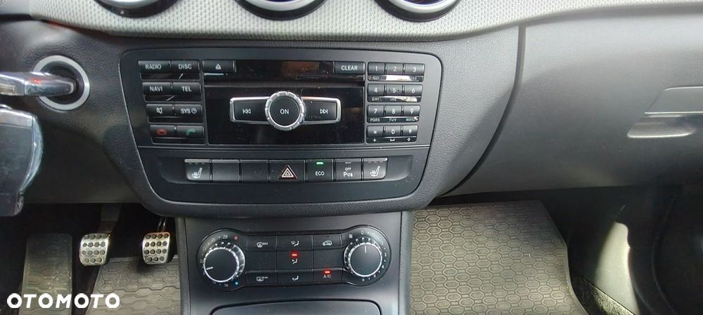 Mercedes-Benz Klasa B 180 BlueEFFICIENCY Edition - 10