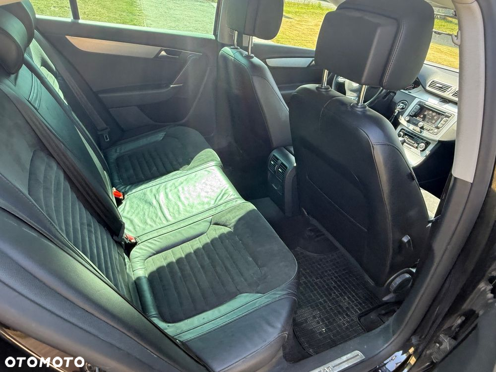 Volkswagen Passat 1.4 TSI Highline DSG - 2